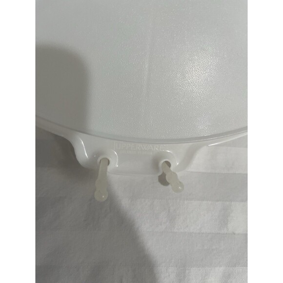 Tupperware Divided Veggie Fruit Cold Cut Tray With Lid And Handle 224-9 VTG - Picture 2 of 5